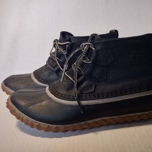 Sorel Women's Out N About Black Leather Waterproof Rain Snow Boots Size US 8